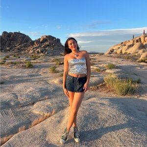 Meet your Posher, Mia